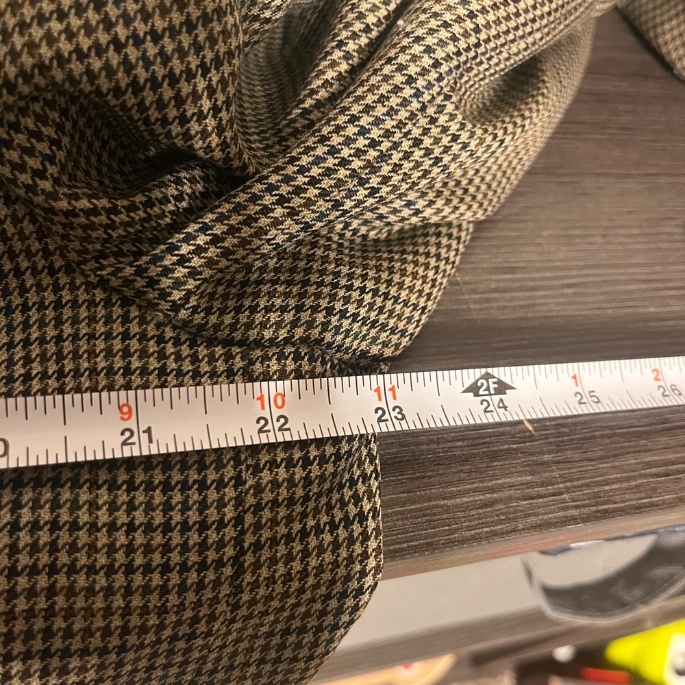 Ralph Lauren Houndstooth Blazer in Gray and Black‎ - Picture 5 of 5